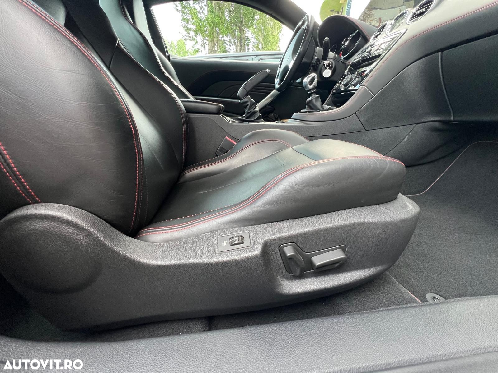Peugeot RCZ 1.6 THP Sport - 9