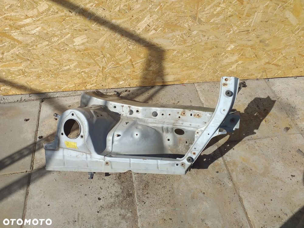 CELICA VI 6 podłużnica prawa wzmocnienie ćwiartka - 1