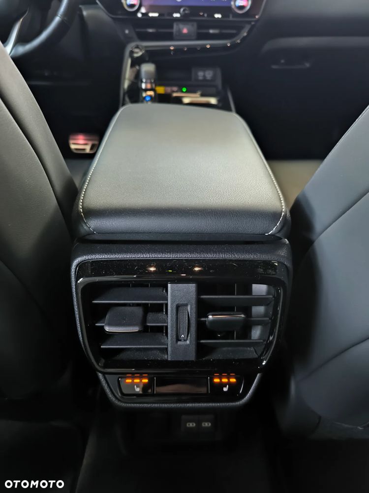 Lexus NX 350h F Sport AWD - 18