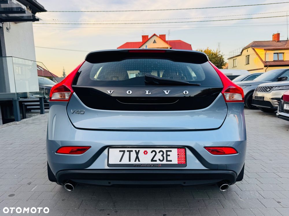Volvo V40 D3 Geartronic Inscription - 9