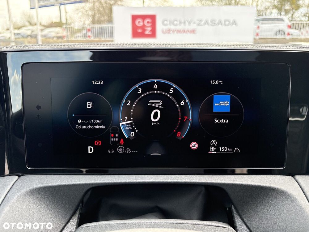 Volkswagen Tiguan - 16