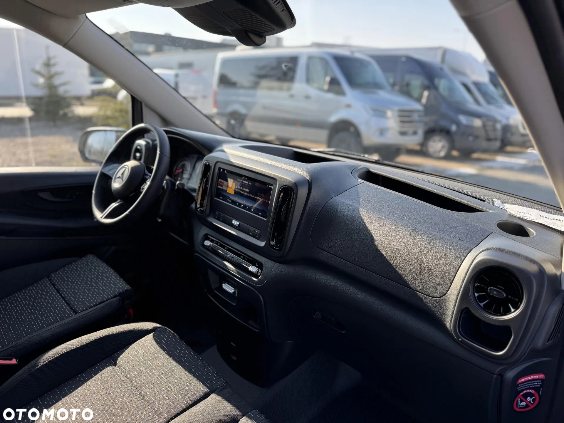 Mercedes-Benz Vito - 11