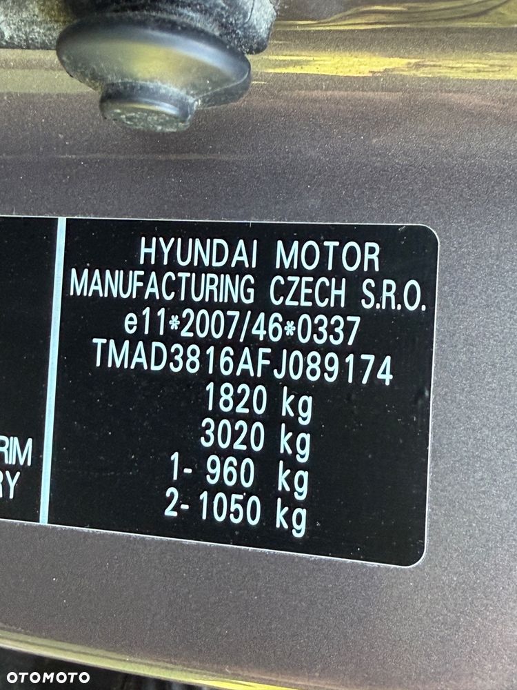 Hyundai i30 blue Kombi 1.4 YES Gold - 29