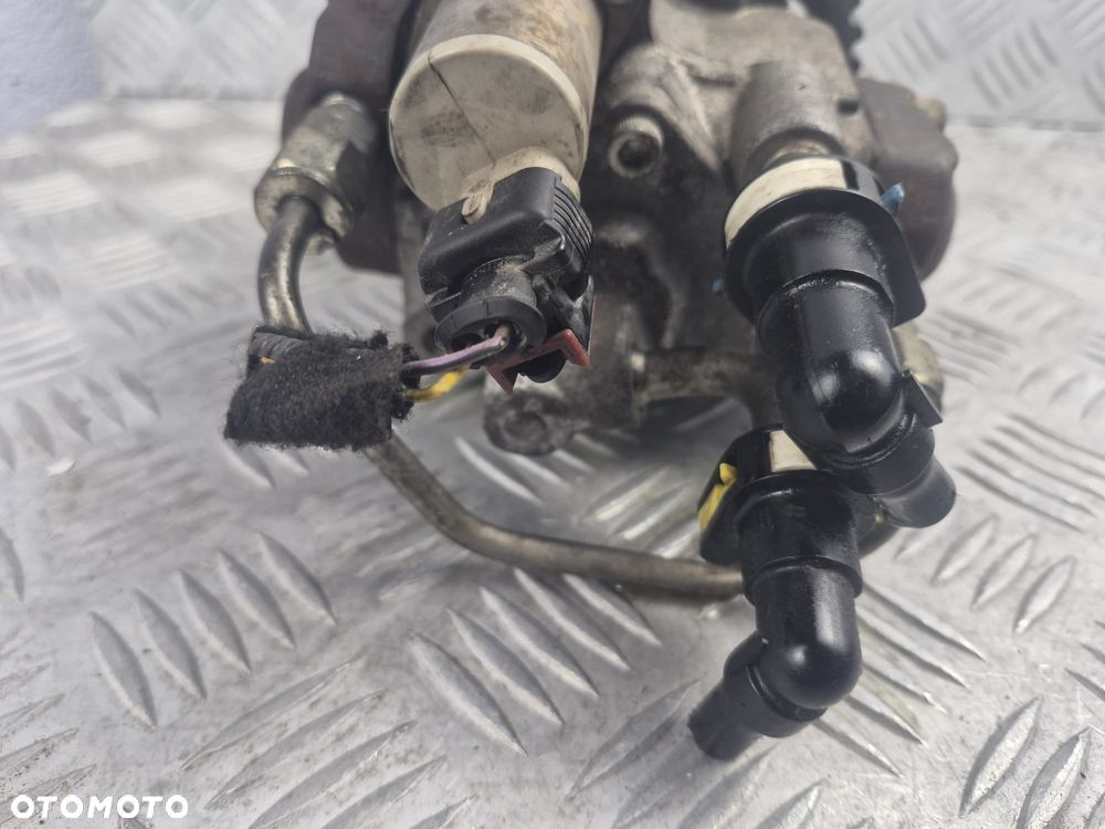 Pompa wtryskowa Opel Astra J 55586499 - 3