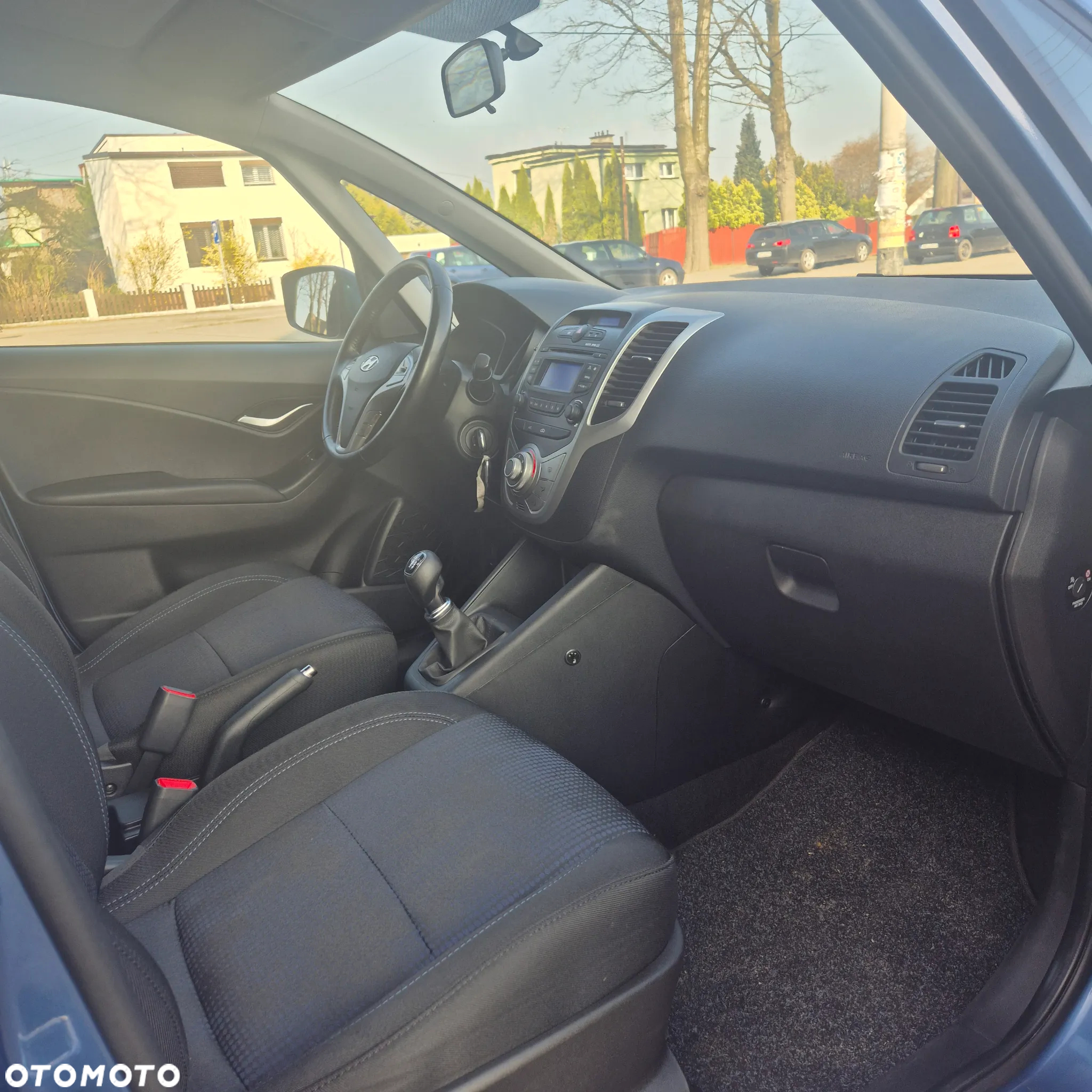 Hyundai ix20 - 19