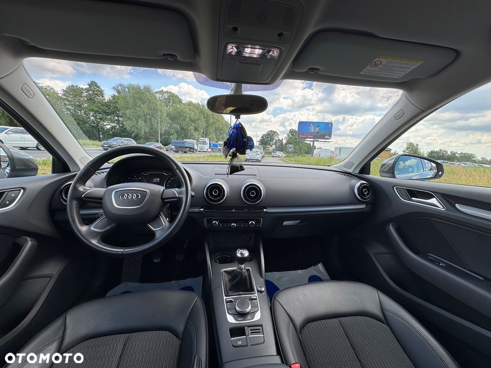 Audi A3 Sportback - 15