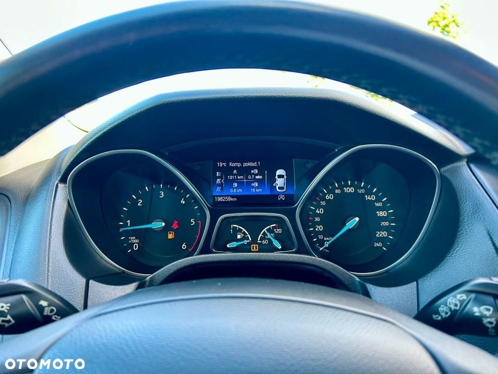 Ford Focus - 18