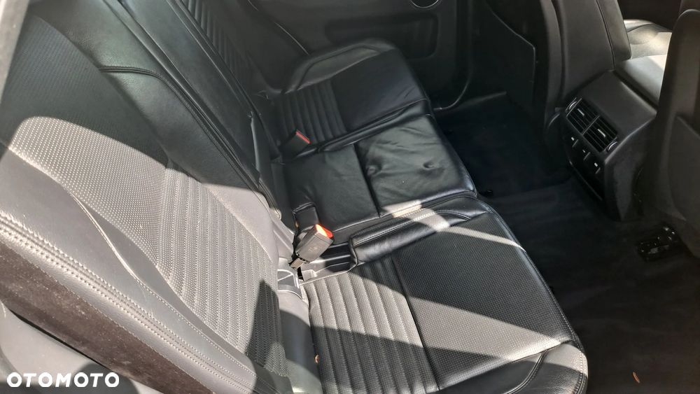 Land Rover Discovery Sport P250 Urban Edition - 15