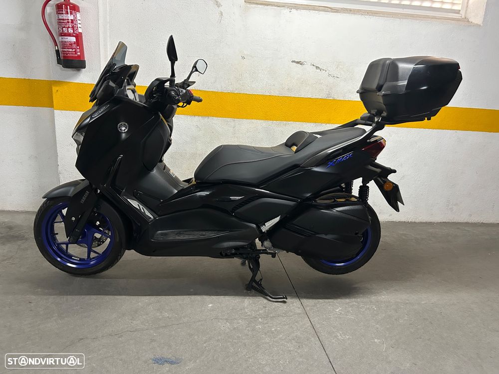 Yamaha X-Max Tech max - 1