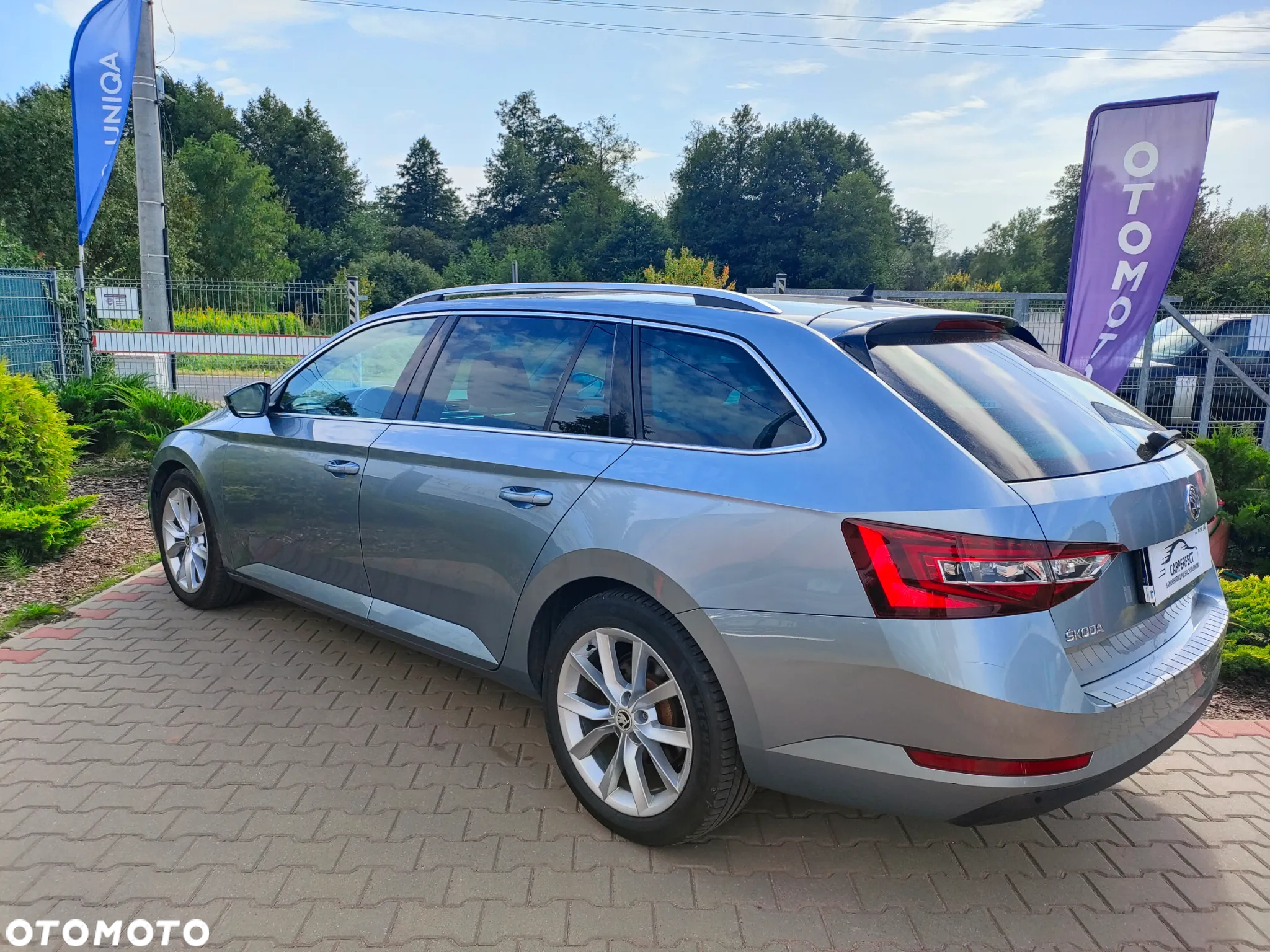 Skoda Superb 2.0 TDI DSG Premium Edition - 12