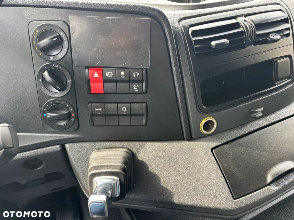 Mercedes-Benz ATEGO 1224 ,,818 ,,821 ,,921 ,,1018 ,,1221 ,,1218 ,,1224 ,,1523 ,,1527 - 12