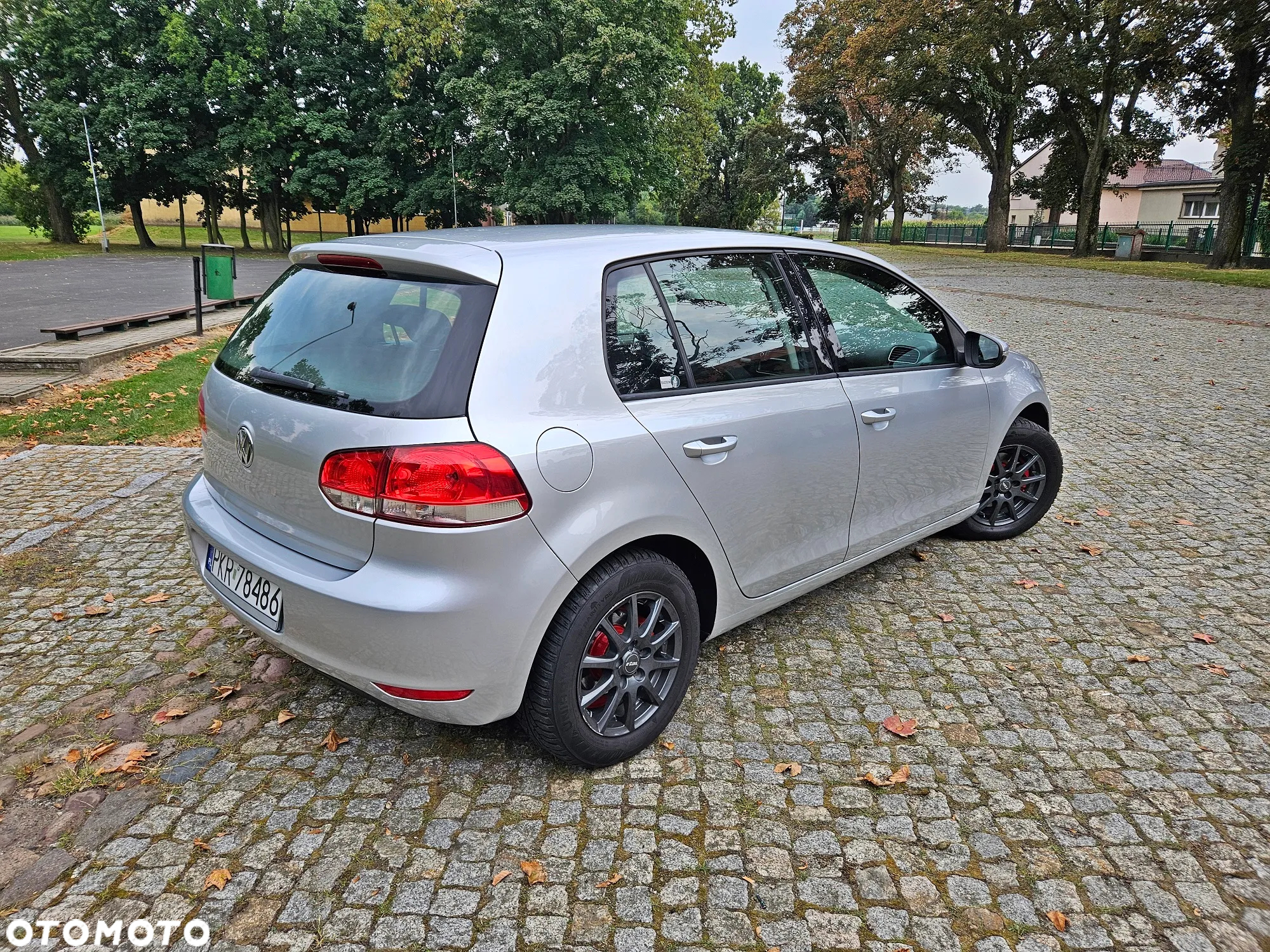 Volkswagen Golf VI 1.6 Comfortline - 22