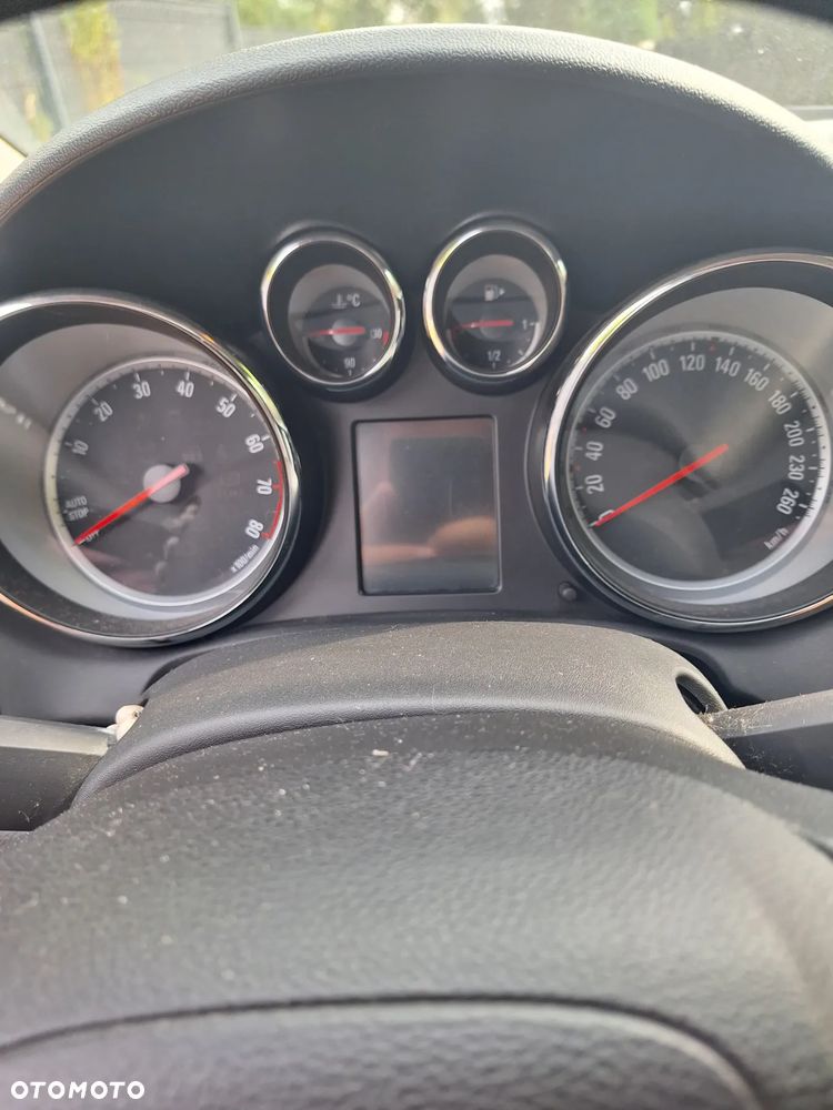 Opel Astra IV 1.4 T Sport - 9