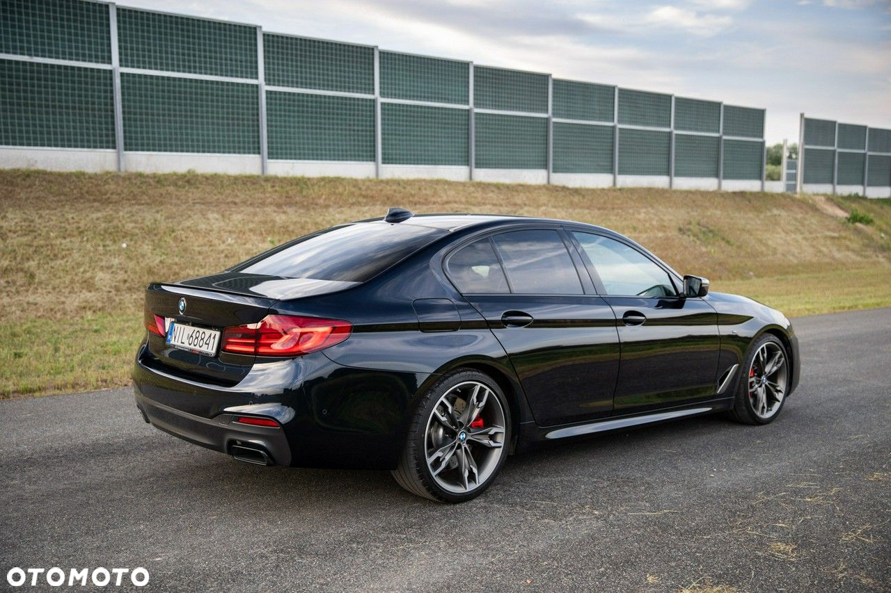 BMW Seria 5 M550d xDrive - 8