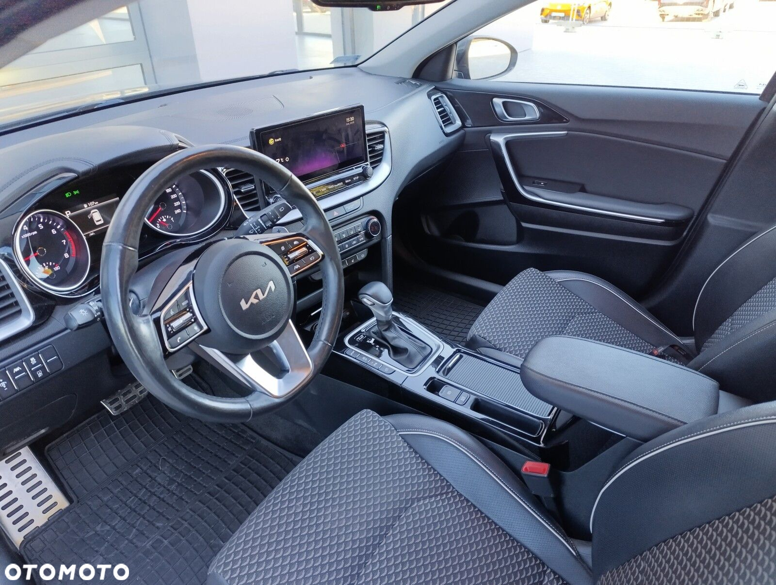 Kia Ceed 1.5 T-GDI L Business Line DCT - 13