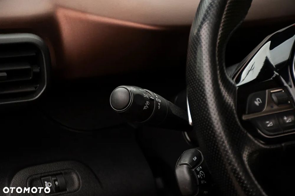 Peugeot Rifter BlueHDI 130 L2 EAT8 GT - 32