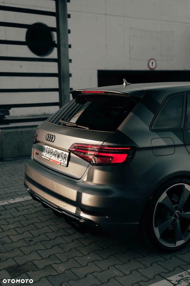 Audi RS3 Sportback - 11