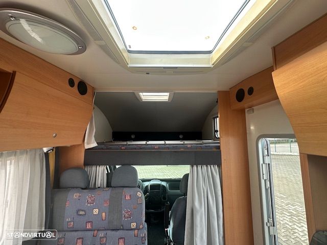 Knaus Sport Traveller 605 DKG  Beliches - 12