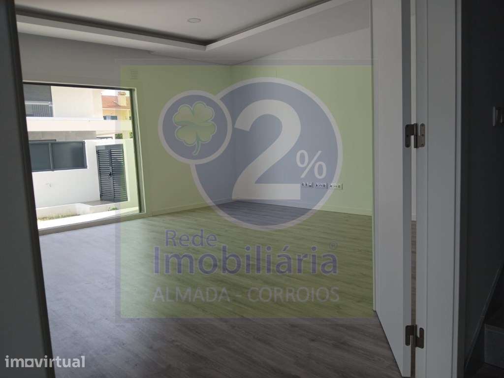 Moradia V3, Boa construção - Grande imagem: 3/9