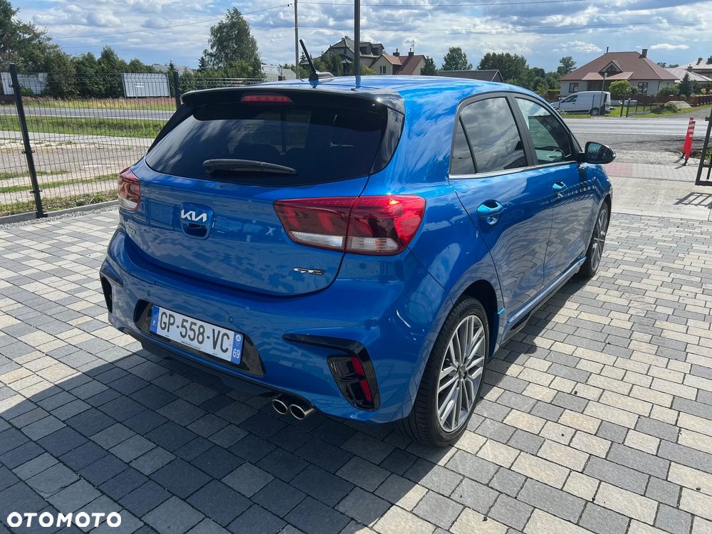Kia Rio - 6