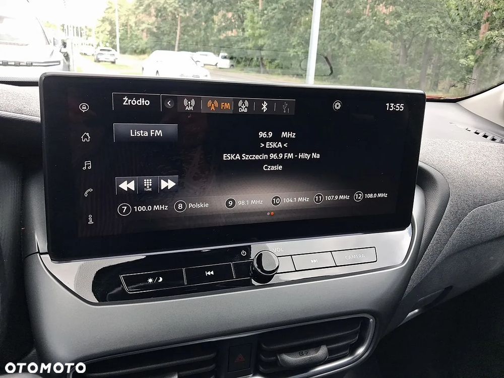Nissan Juke 1.6 Hybrid Acenta AMT - 17