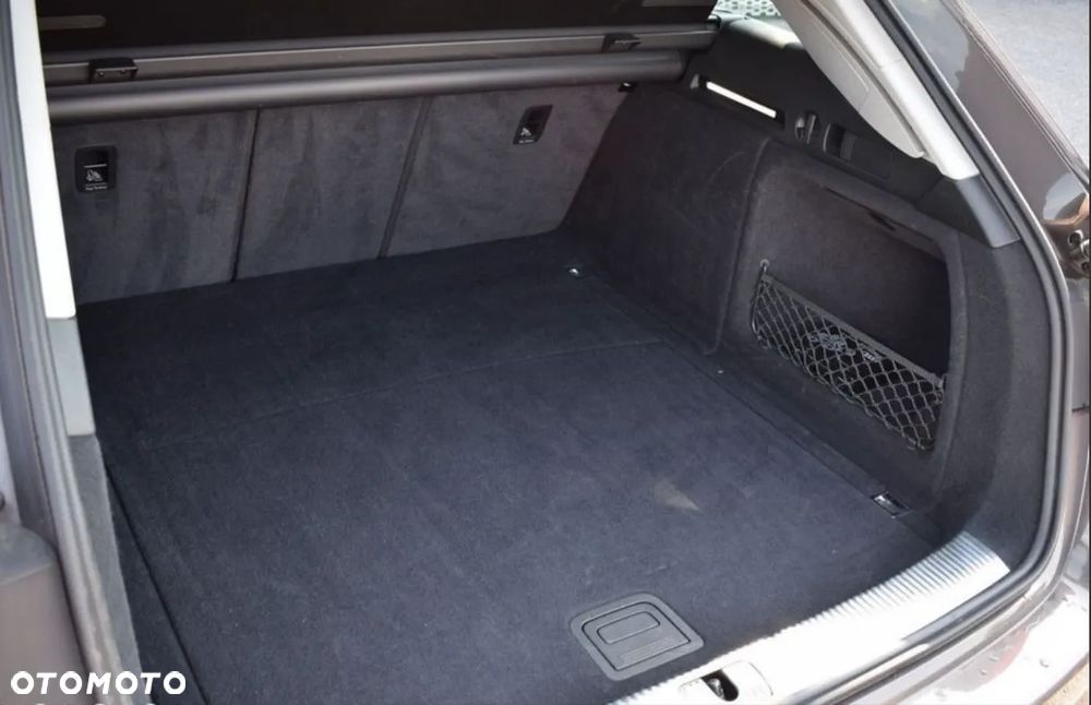 Audi A4 Avant 2.0 TDI S tronic - 14