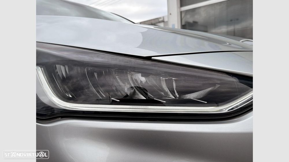 Ford Focus 1.0 EcoBoost MHEV ST-Line - 9