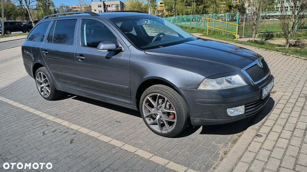 Skoda Octavia 1.6 Combi Style - 3
