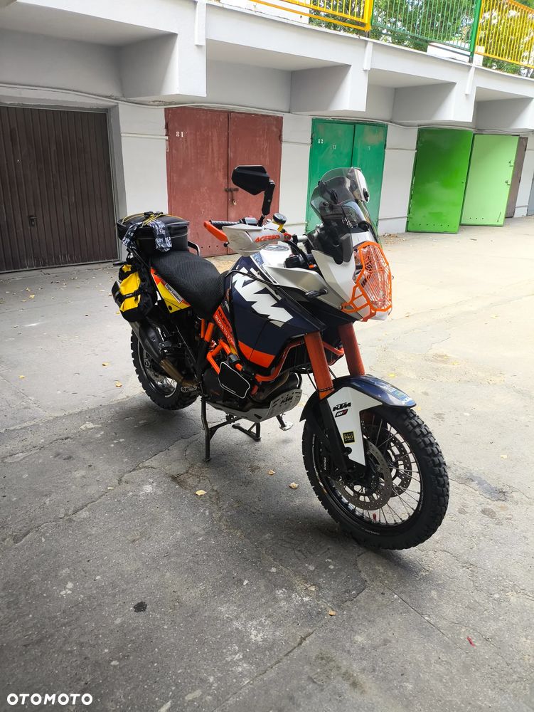 KTM Adventure - 2