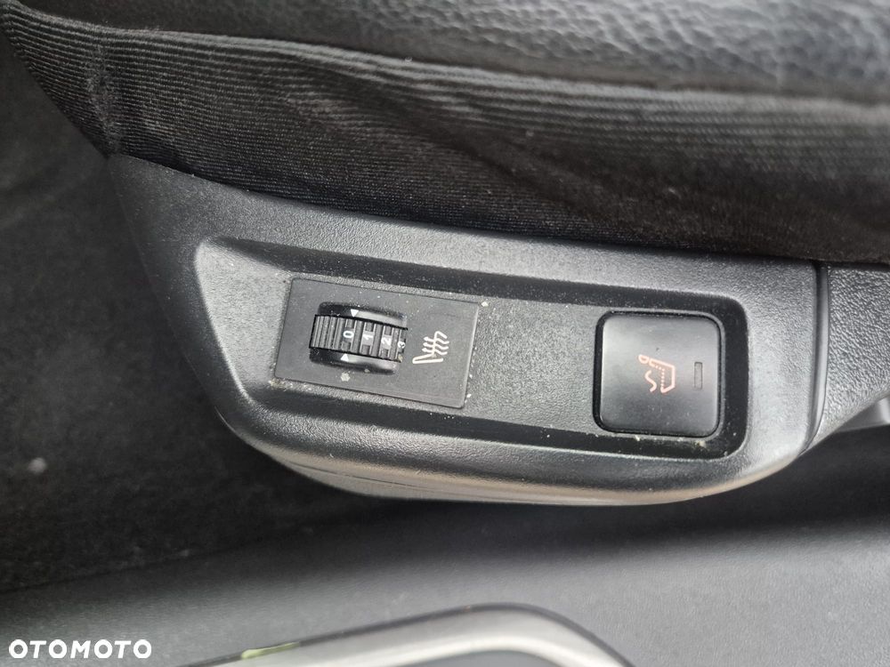 Citroën C5 3.0 HDi V6 Exclusive Equilibre Navi - 24
