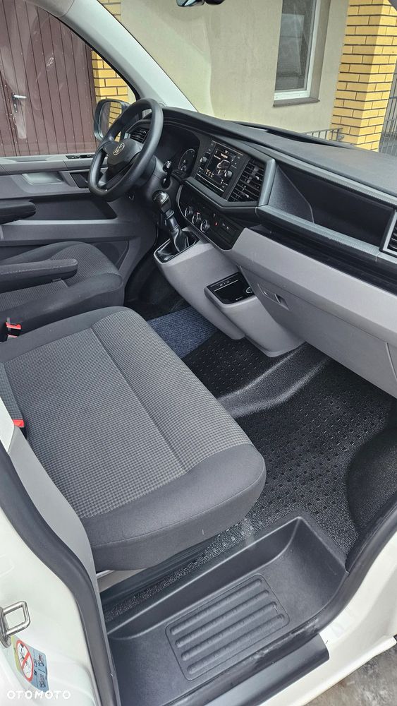 Volkswagen TRANSPORTER T6.1 - 13