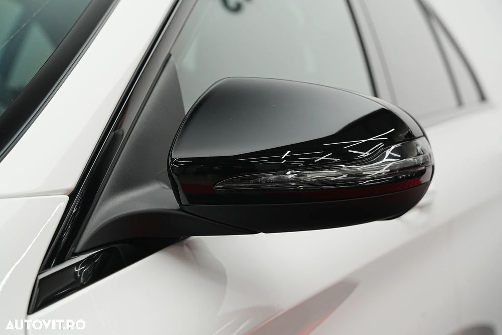 Mercedes-Benz C 220 d 4MATIC 9G-TRONIC - 38