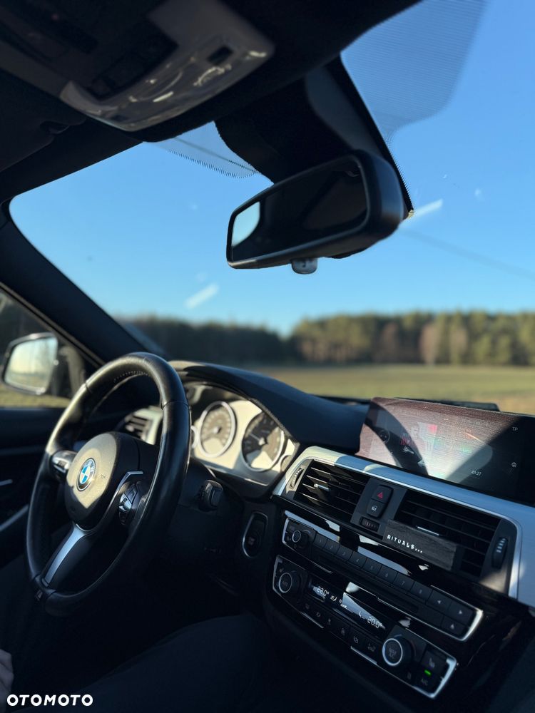 BMW Seria 3 330e iPerformance M Sport Shadow - 7