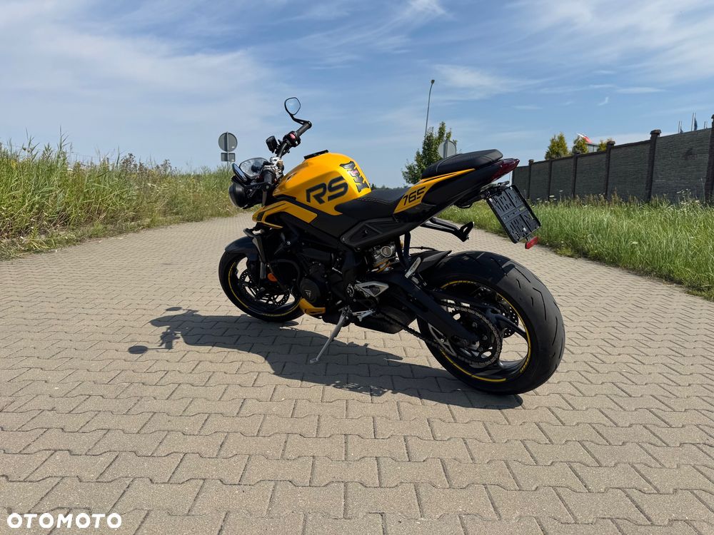 Triumph Street Triple - 5