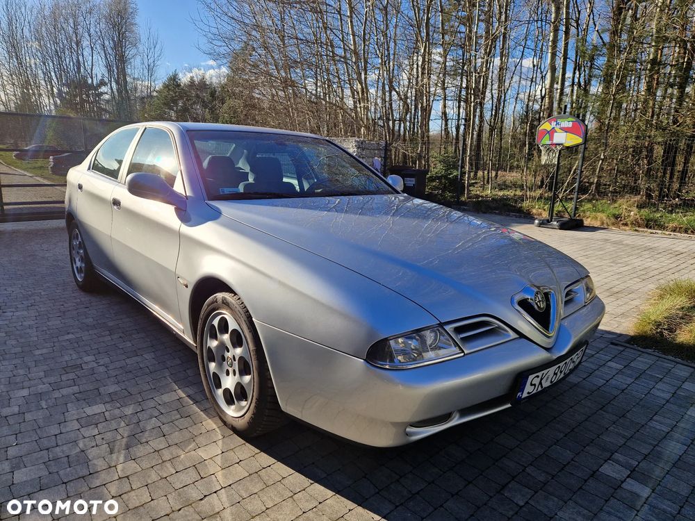 Alfa Romeo 166 - 36