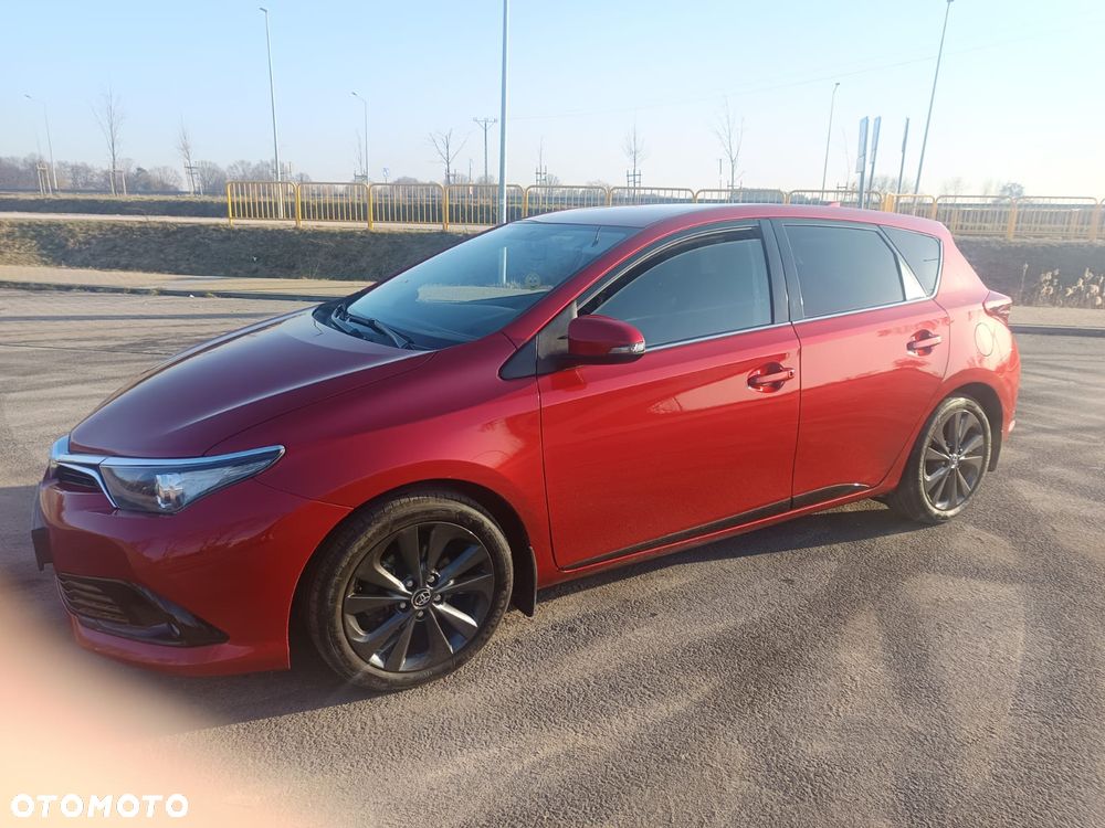 Toyota Auris 1.6 Valvematic Edition - 2
