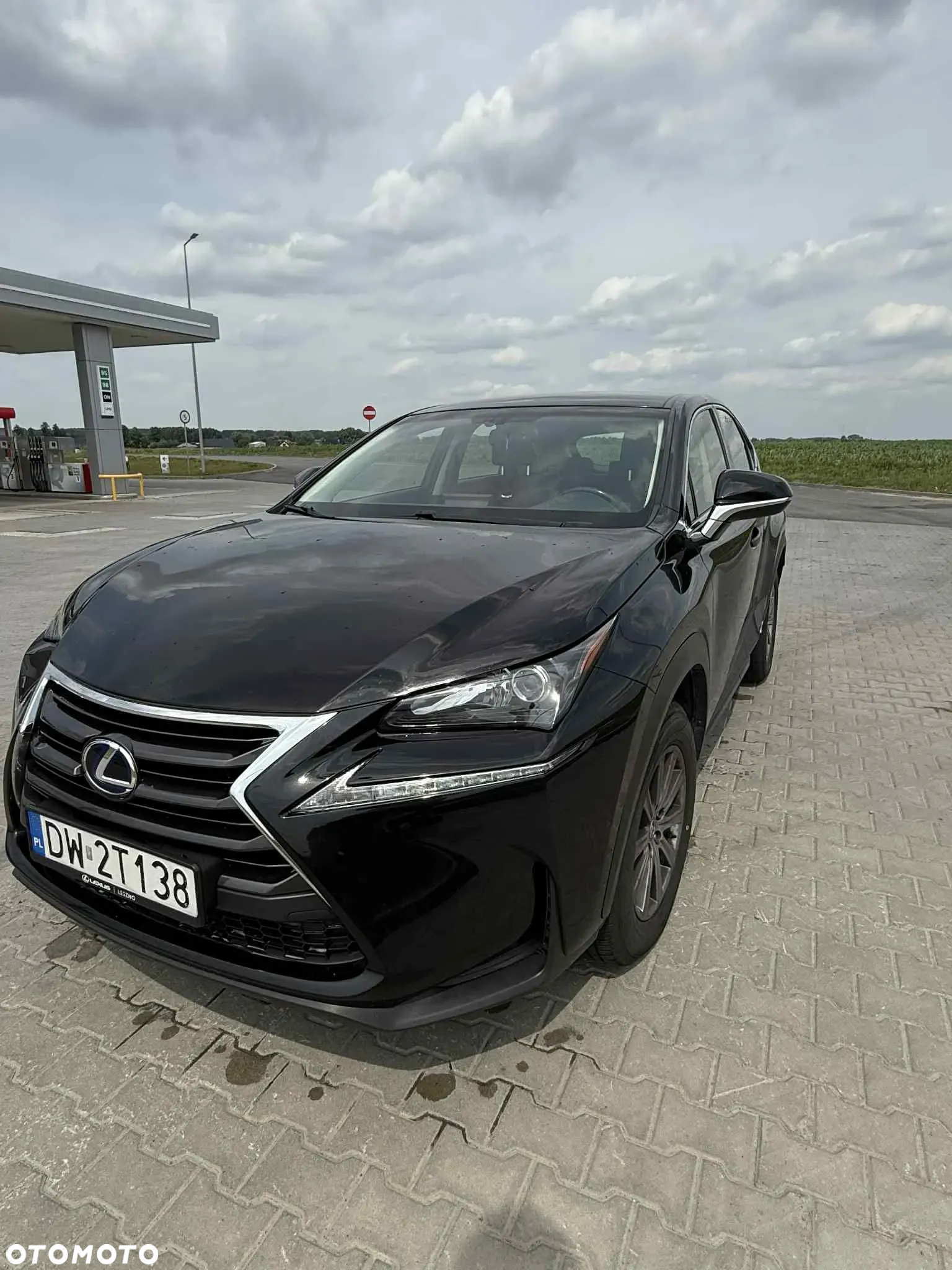 Lexus NX - 7