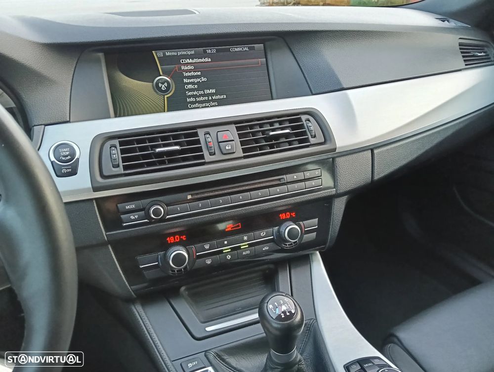 BMW 525 d Pack M - 28