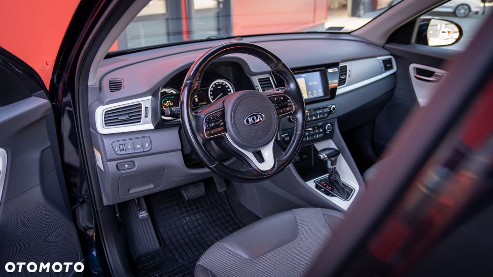Kia Niro 1.6 GDI Hybrid L - 8