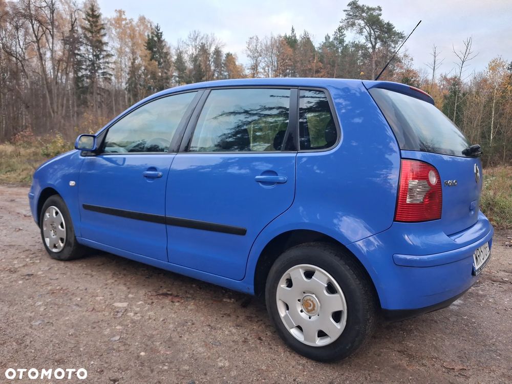 Volkswagen Polo - 4