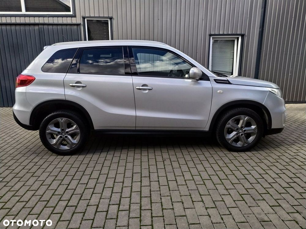 Suzuki Vitara 1.6 DDiS (4x4) Allgrip Comfort - 8