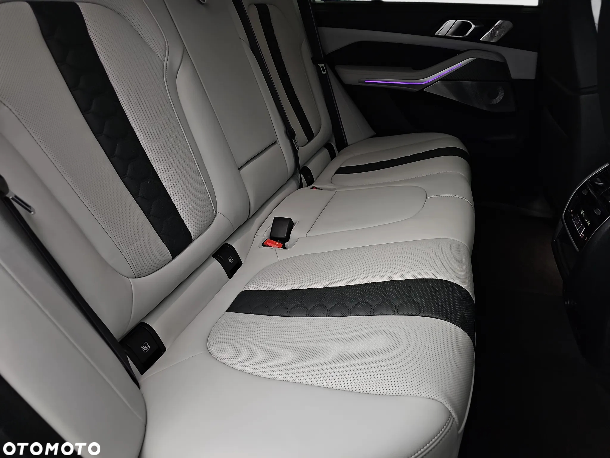 BMW X5 M Competition - 22