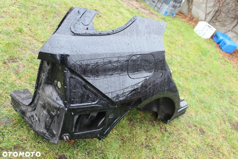 TYLNY BŁOTNIK PRAWY ĆWIARTKA PRAWA ML GLE W166 2017 - 2