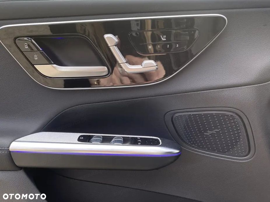 Mercedes-Benz GLC - 13