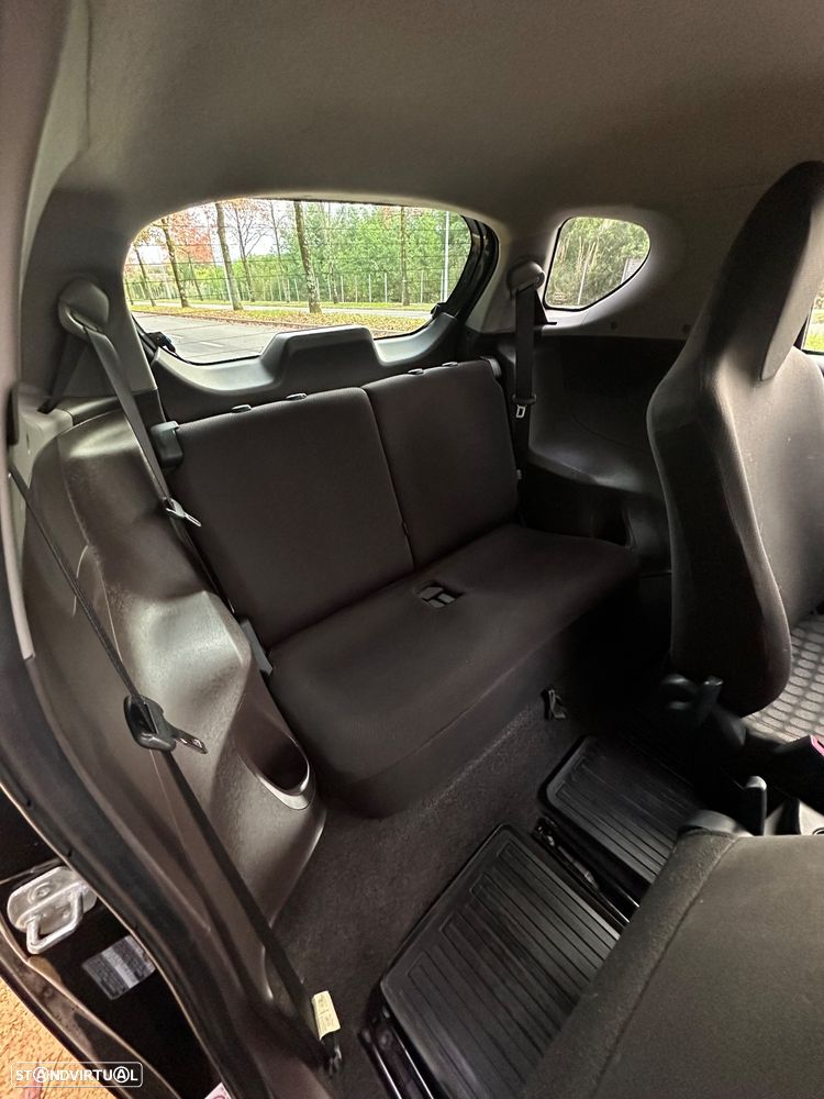 Toyota iQ 1.4 D-4D 2 - 5