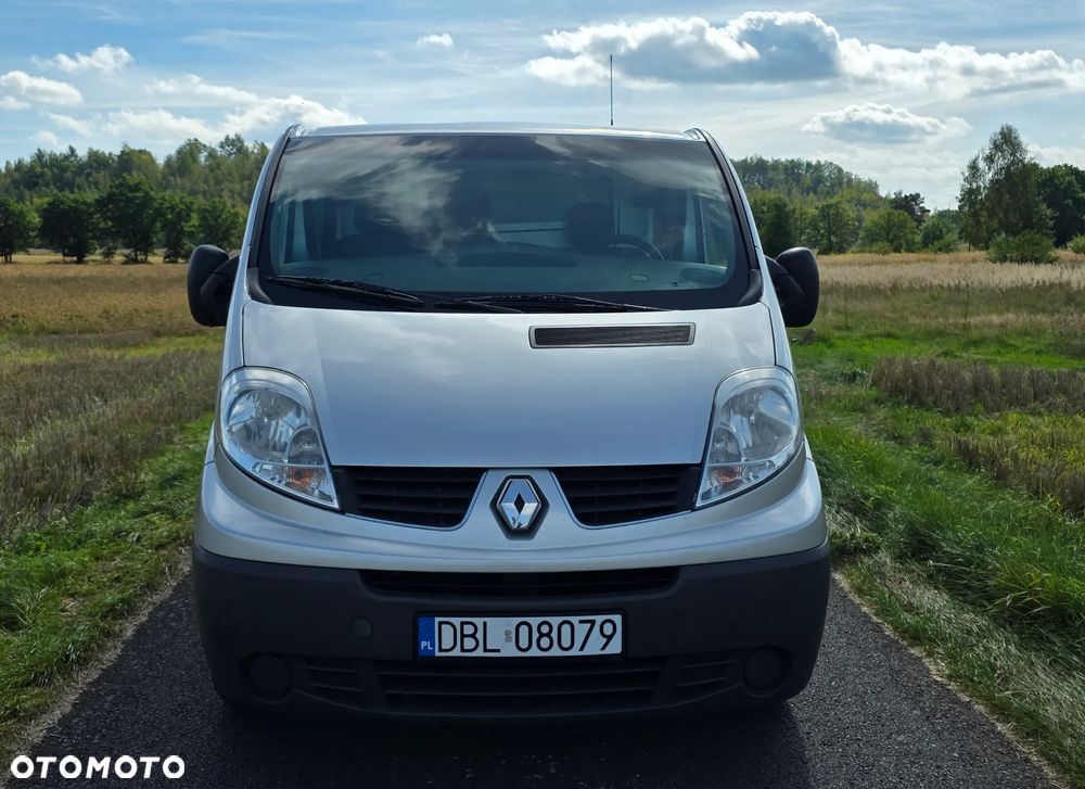 Renault TRAFIC - 10