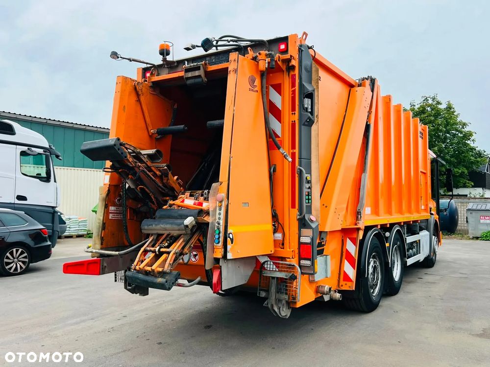 Mercedes-Benz Econic 2635 EURO6/ ZOELLER/MAŁY PRZEBIEG/ Sorowadzony z DE - 4