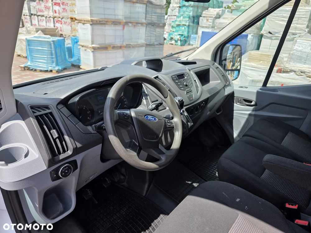 Ford TRANSIT - 9