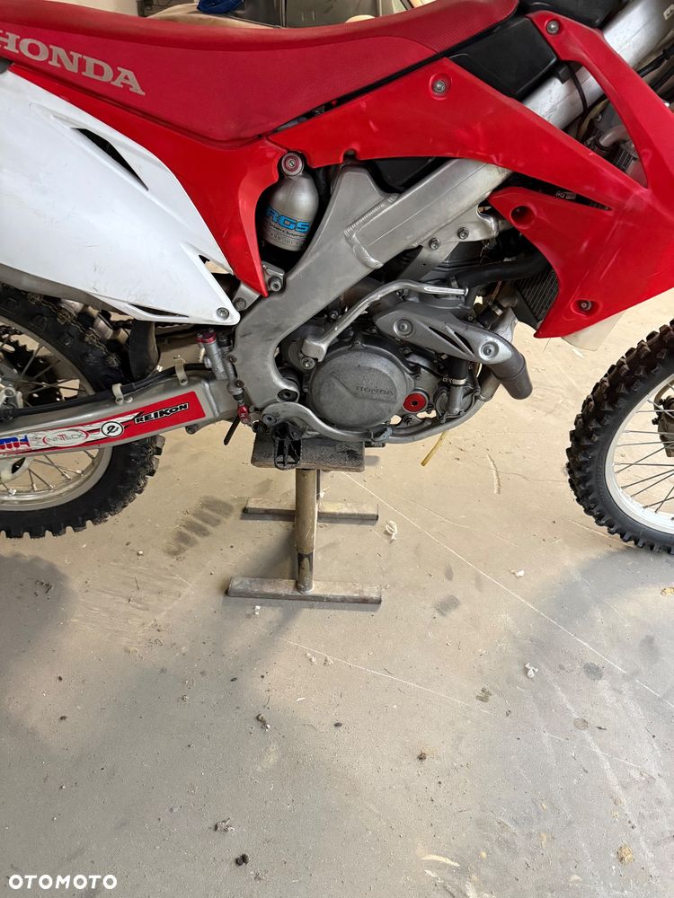 Honda CRF - 6