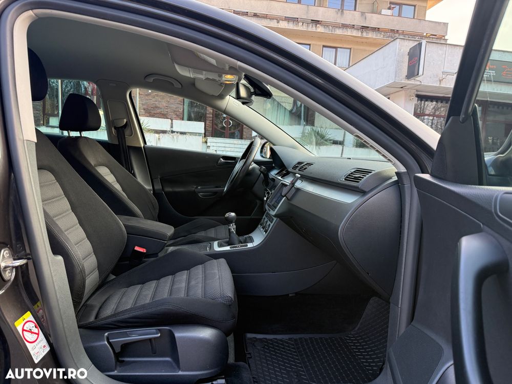 Volkswagen Passat 1.4 TSI Comfortline - 14